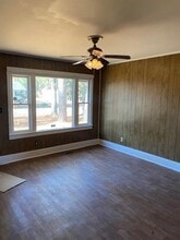 401 Albert Dr in Sumter, SC - Building Photo - Building Photo