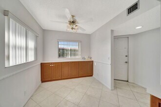 13001 SW 15th Ct in Pembroke Pines, FL - Building Photo - Building Photo