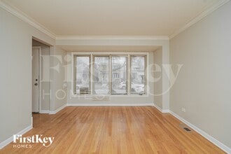 6204 S Kildare Ave in Chicago, IL - Foto de edificio - Building Photo