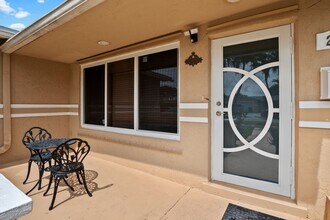 2251 NW 87th Ave in Pembroke Pines, FL - Building Photo - Building Photo
