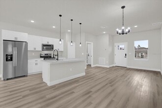 15568 SW 46th Cir in Ocala, FL - Building Photo - Building Photo