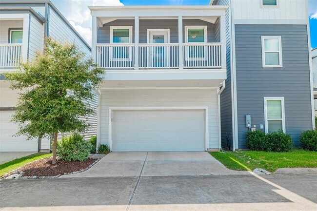 3810 Olde Bourbon Ln
