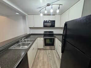 229 St Luke Ct in Wilmington, NC - Building Photo - Building Photo