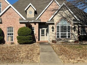 4619 W Knoll View Way in Rogers, AR - Building Photo - Building Photo