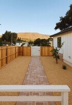 3281 Rockview Pl in San Luis Obispo, CA - Building Photo