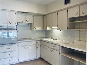 2254 Norwegian Dr, Unit 32 in Clearwater, FL - Building Photo - Building Photo