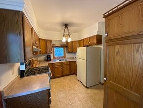 1117 Rocky Beach Rd, Unit A Coach House in Johnsburg, IL - Building Photo - Building Photo