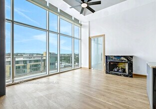 1154 Division St in Nashville, TN - Foto de edificio - Building Photo