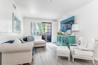 233 S Federal Hwy in Boca Raton, FL - Building Photo - Building Photo