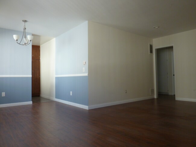 4429 Prospect Ave in Los Angeles, CA - Building Photo - Building Photo