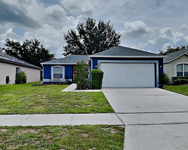 property at 3512 Stonefield Dr