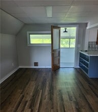 507 Broadway St in Elmira, NY - Building Photo - Building Photo