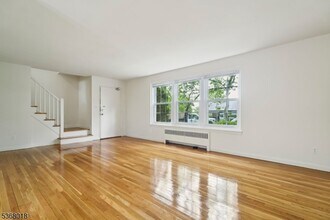 12 S Mountain Ave in Montclair, NJ - Building Photo - Building Photo