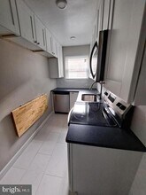 3063 Patrick Henry Dr in Falls Church, VA - Building Photo - Building Photo