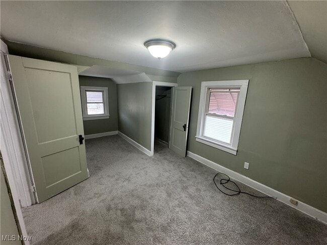 property at 5466 Grasmere Ave