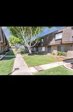 1733 E Baker Dr in Tempe, AZ - Building Photo - Building Photo