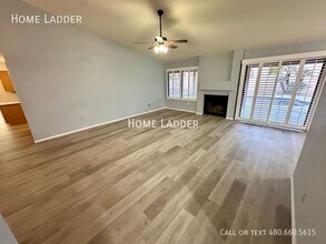 5437 E Greenway St in Mesa, AZ - Building Photo - Building Photo