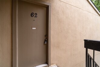 3300 Pebblebrook Dr in Seabrook, TX - Building Photo - Building Photo