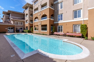 Parc West in Milpitas, CA - Foto de edificio - Building Photo