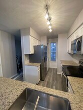 11345 Regal Square Dr in Tampa, FL - Building Photo - Building Photo