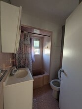 517 W Curtis St in Linden, NJ - Building Photo - Building Photo
