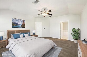 924 Melted Candle Cove in Pflugerville, TX - Building Photo - Building Photo