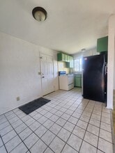 1315 Hillcrest Dr in Daytona Beach, FL - Foto de edificio - Building Photo