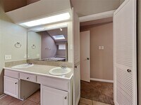 12702 Ashford Meadow Dr photo'