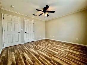 2910 Memorial Blvd in Kerrville, TX - Building Photo - Building Photo