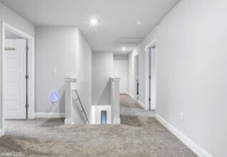 10496 Willow Leaf Dr in Gulfport, MS - Building Photo - Building Photo