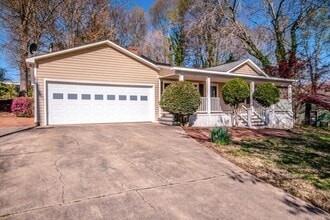 2089 Rock Springs Cir in Denver, NC - Building Photo - Building Photo