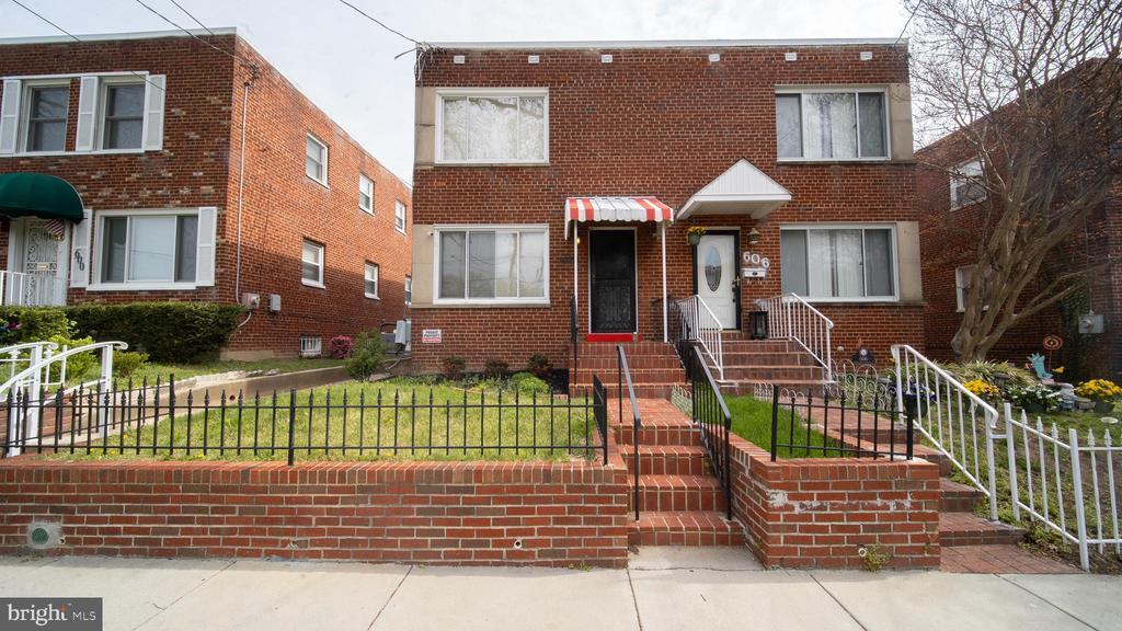 604 Nicholson St NE in Washington, DC - Building Photo