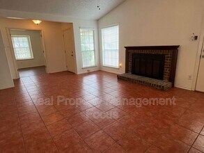 116 Kings Row in Garland, TX - Building Photo - Building Photo