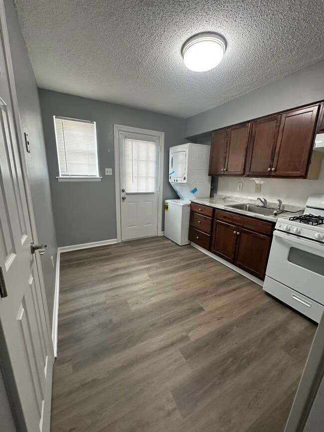 property at 5647 Stage Rd