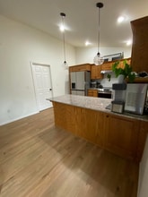 417 Stone Grove Dr in Manhattan, KS - Foto de edificio - Building Photo