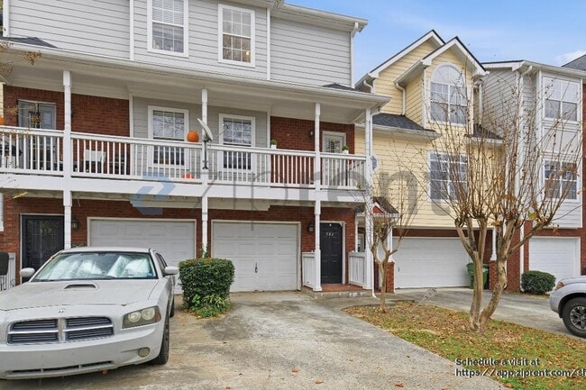 property at 584 Windsor St SW