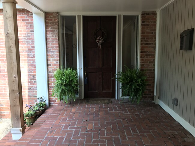 property at 1855 Park Dr