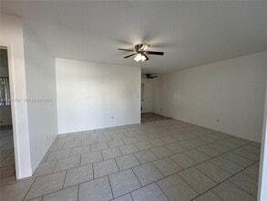 2843 NE 30th St in Fort Lauderdale, FL - Building Photo - Building Photo