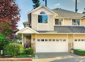13009 NE 182nd Pl in Bothell, WA - Building Photo