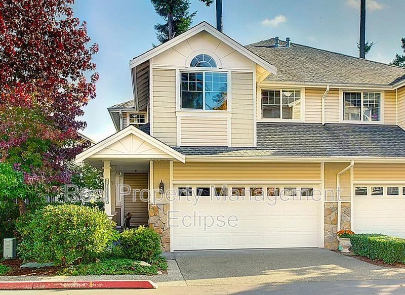 13009 NE 182nd Pl in Bothell, WA - Building Photo