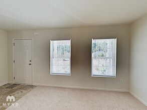 301 Blackfoot Trail in Villa Rica, GA - Building Photo - Building Photo