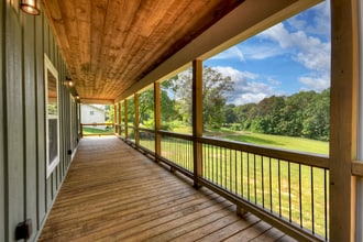 524 Old Hwy 5 in Blue Ridge, GA - Building Photo - Building Photo