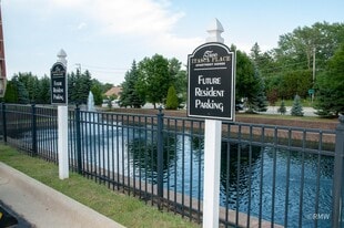 2 Itasca Rd in Itasca, IL - Building Photo