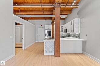 701 W Jackson Blvd in Chicago, IL - Building Photo - Building Photo