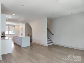 1037 Wesley Terrace Ave in Charlotte, NC - Building Photo - Building Photo