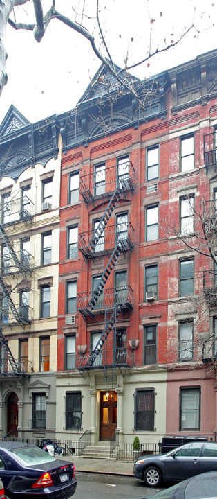 521 E 83rd St in New York, NY - Building Photo