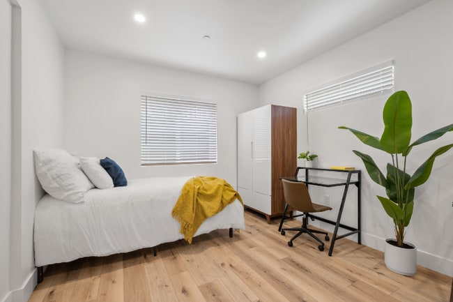 2210 Martin Luther King Jr Way in Berkeley, CA - Building Photo - Building Photo