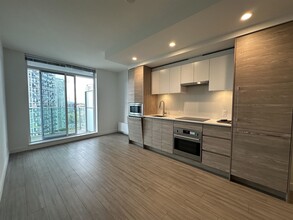 13655-13655 Fraser Hwy in Surrey, BC - Building Photo - Building Photo