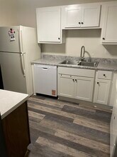 6820 Mariner Dr, Unit 102 in Mount Pleasant, WI - Building Photo - Building Photo