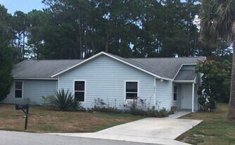 2829 Nordman Ave in New Smyrna Beach, FL - Building Photo